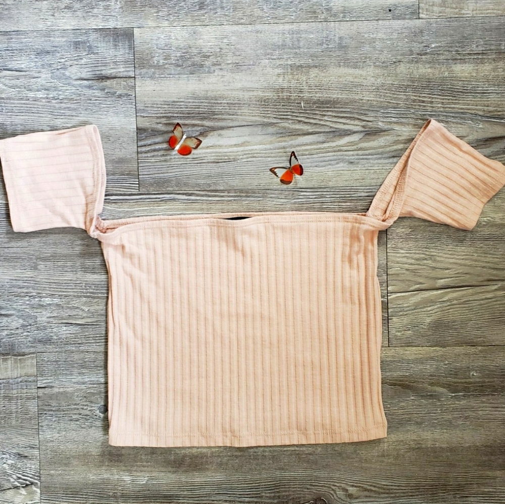 Kendall & Kylie Baby Pink Crop Top